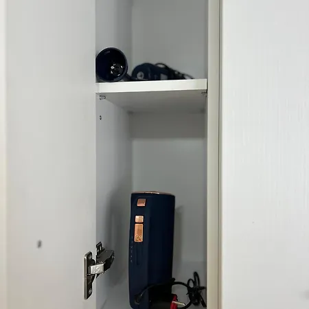 Elizi Summer House In South Bay *