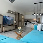アパート Elizi Summer House In South Bay