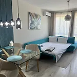 Elizi Summer House In South Bay Varna
