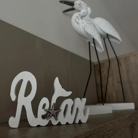 Elizi Summer House In South Bay *