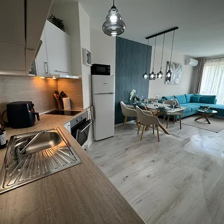 Apartmán Elizi Summer House In South Bay