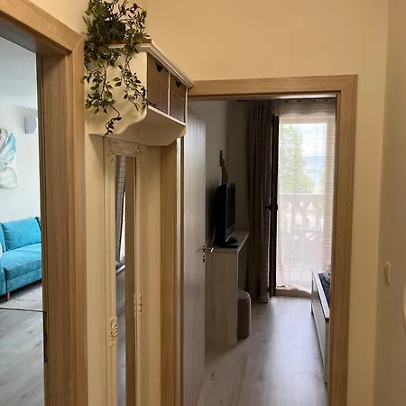 Elizi Summer House In South Bay 아파트
