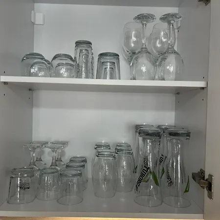 Elizi Summer House In South Bay * فارنا