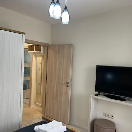 Apartmán Elizi Summer House In South Bay *